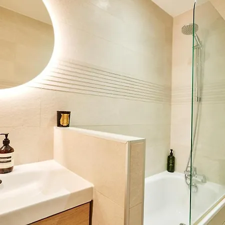 Apartment Saint-germain Flat - Le Bon Marche Paris